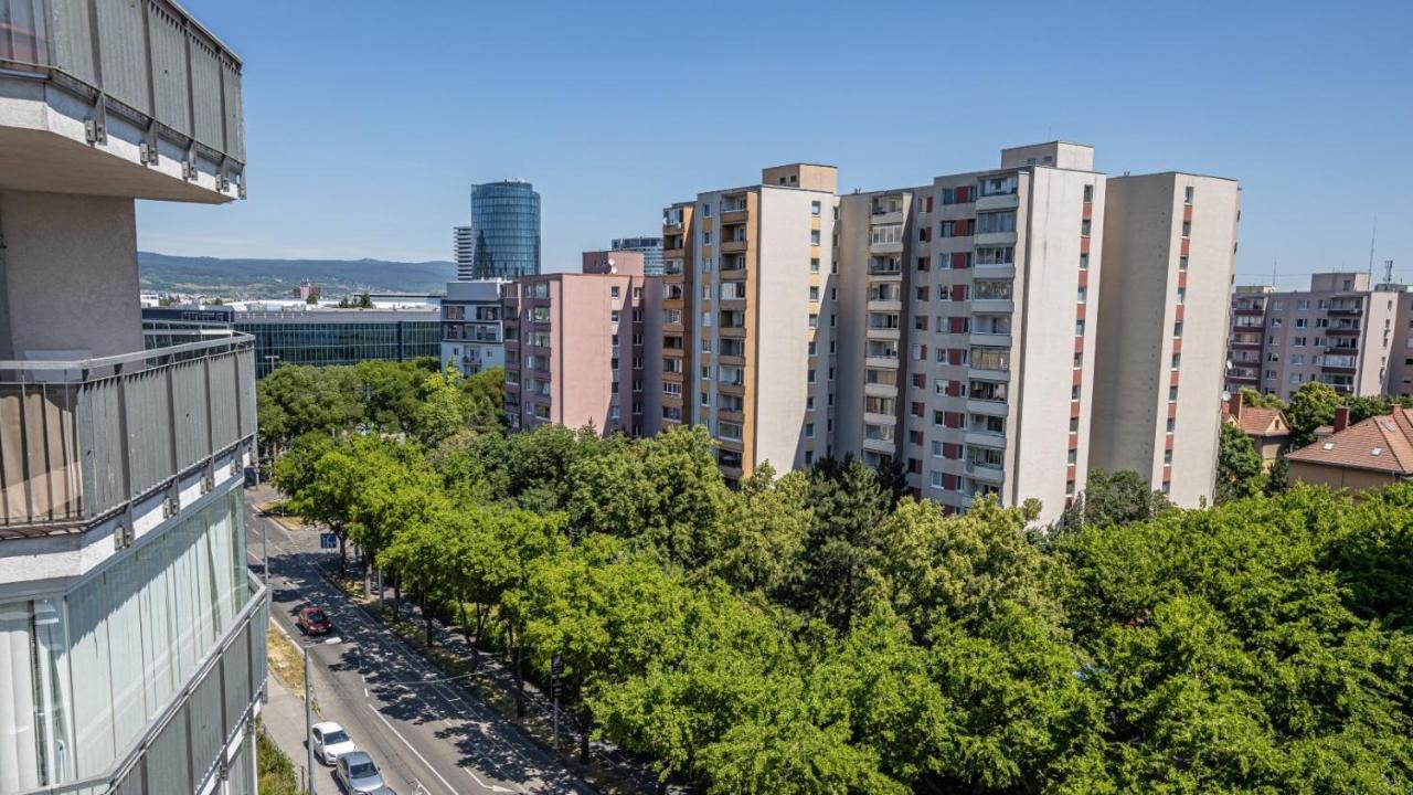 2 Room Apartment With Terrace, New Building, Jegeho Братислава Экстерьер фото